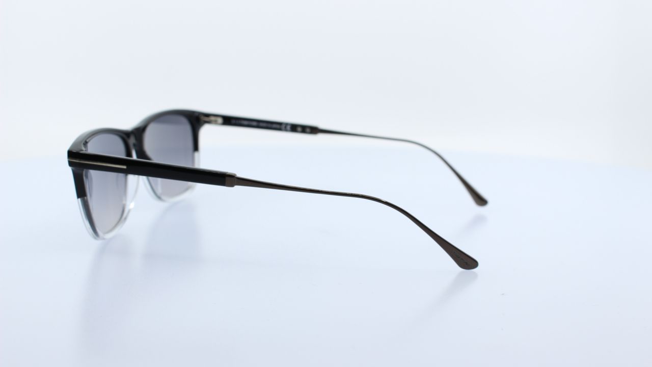TOM FORD - FEKETE - TF813