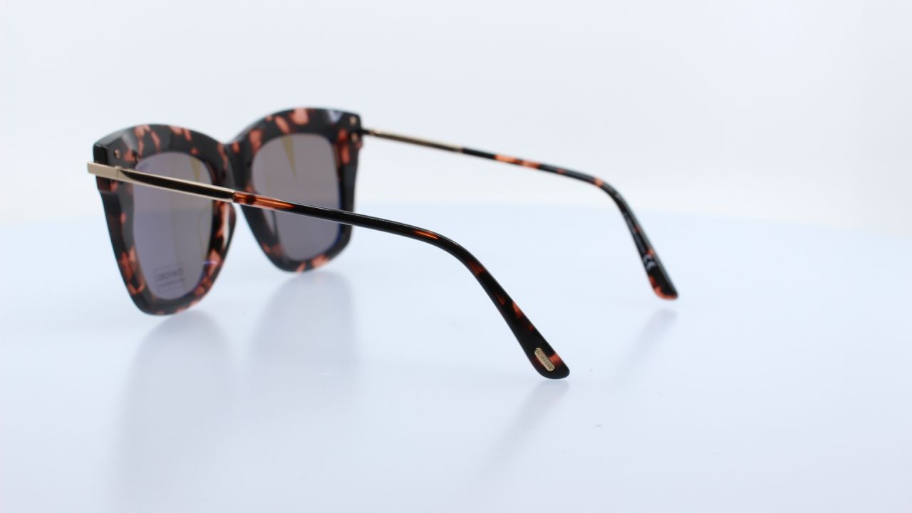 TOM FORD - BARNA - TF822