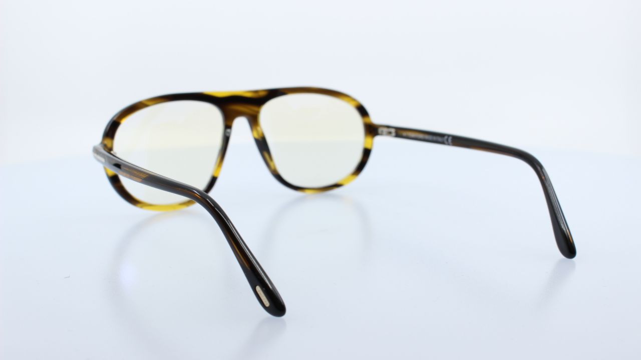 TOM FORD - SZÍNES - 5755-B