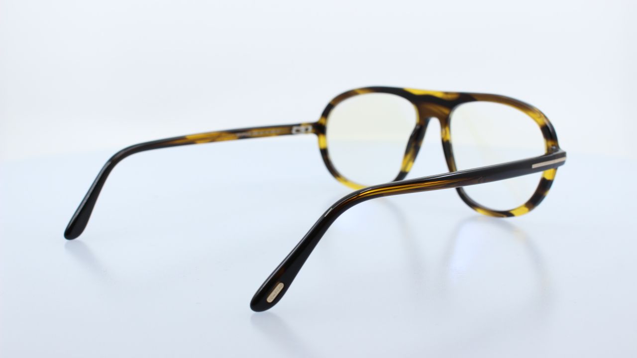 TOM FORD - SZÍNES - 5755-B