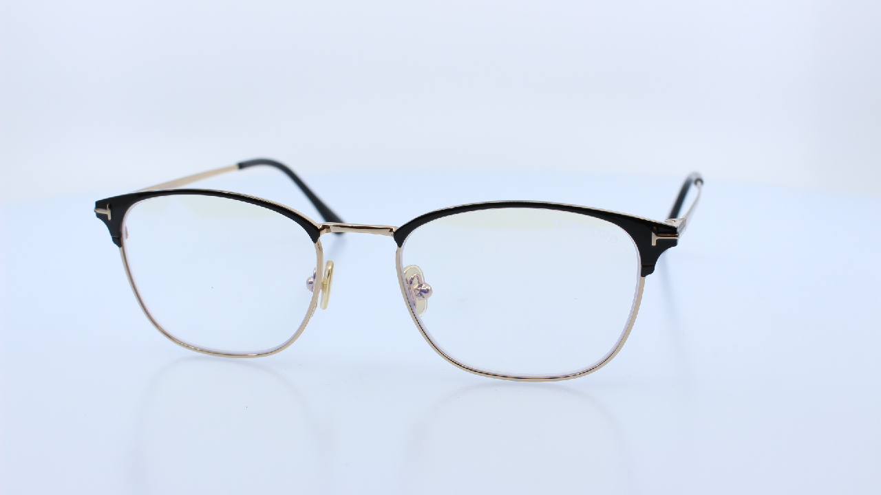 TOM FORD - FEKETE - 5750-B