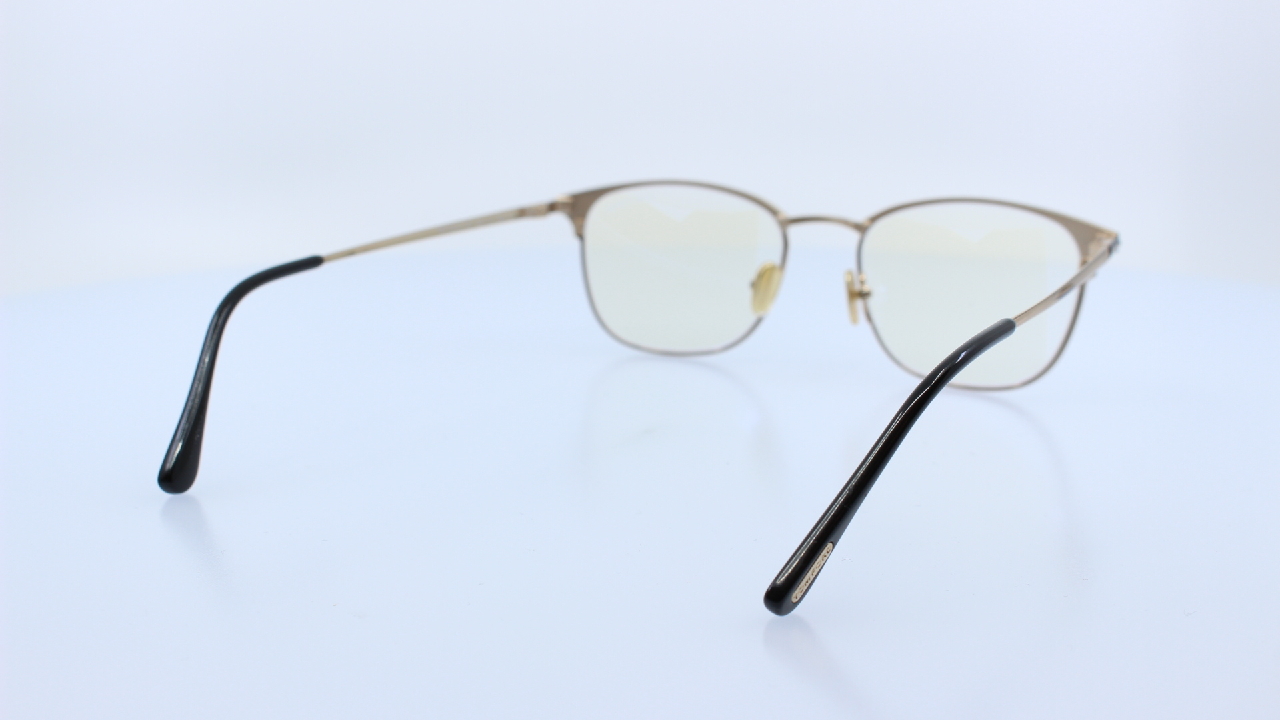 TOM FORD - FEKETE - 5750-B