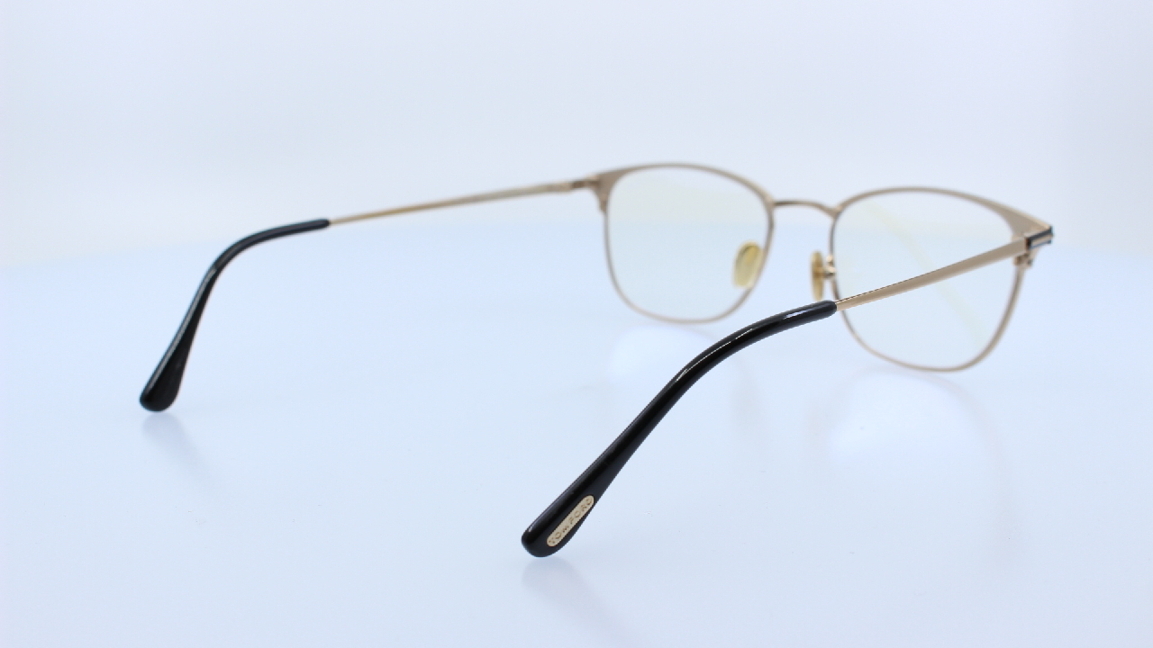 TOM FORD - FEKETE - 5750-B