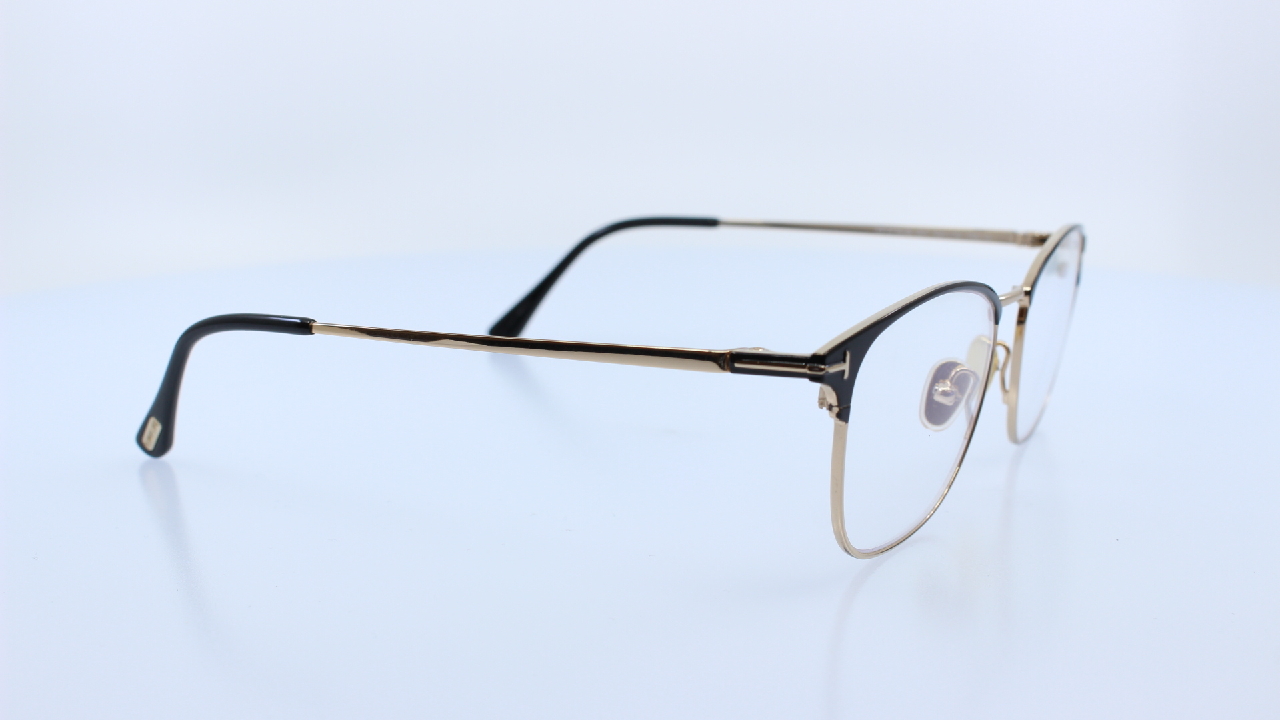 TOM FORD - FEKETE - 5750-B
