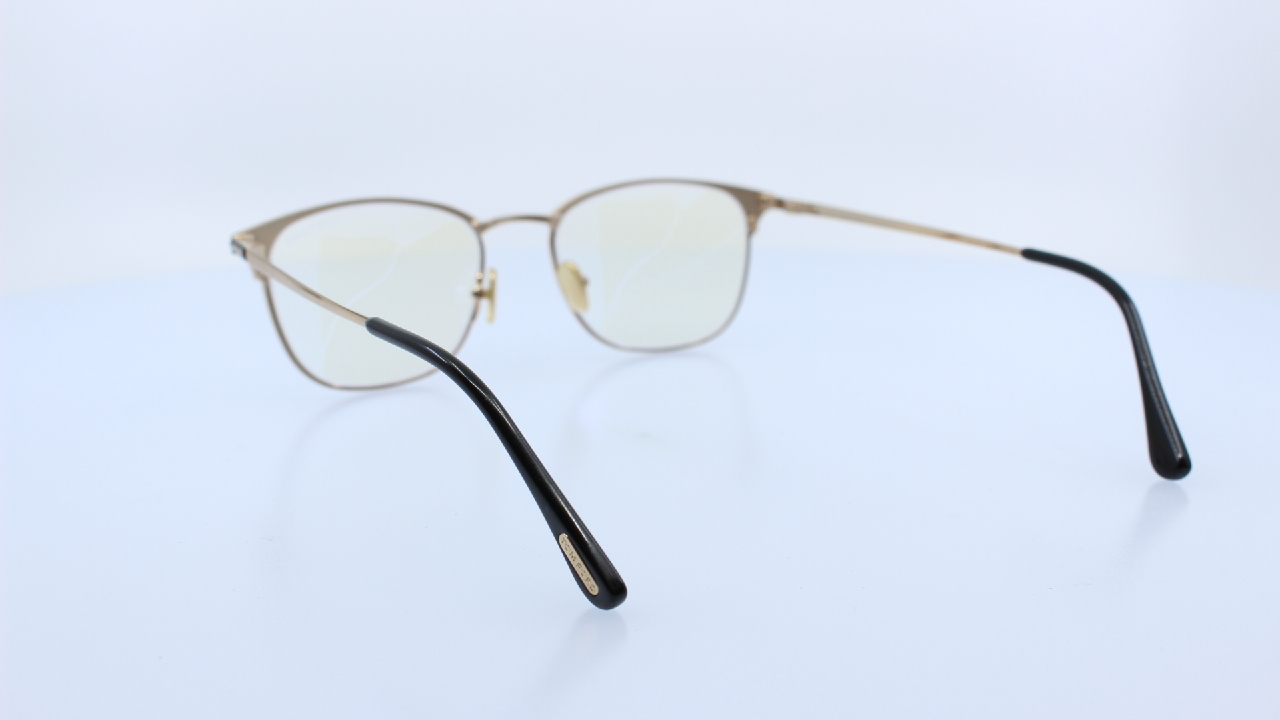 TOM FORD - FEKETE - 5750-B