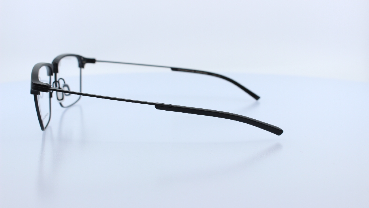 PORSCHE DESIGN - FEKETE - 8380