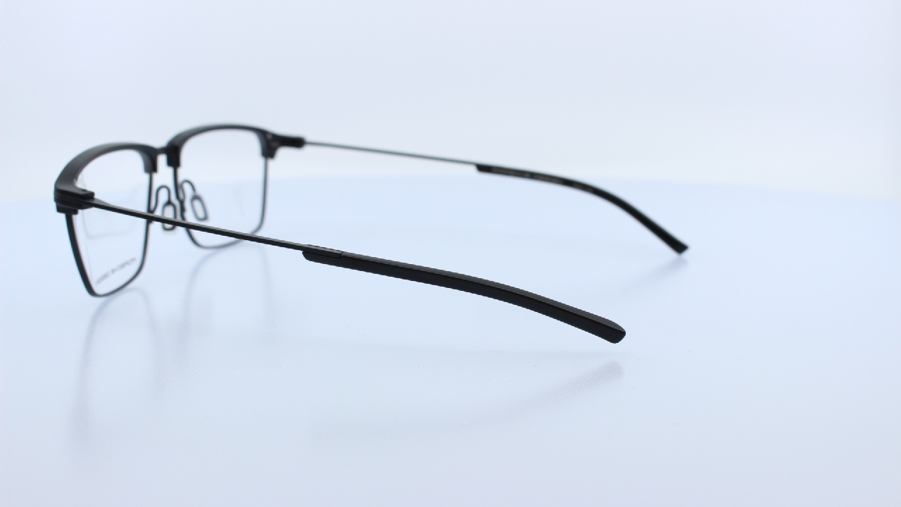 PORSCHE DESIGN - FEKETE - 8380