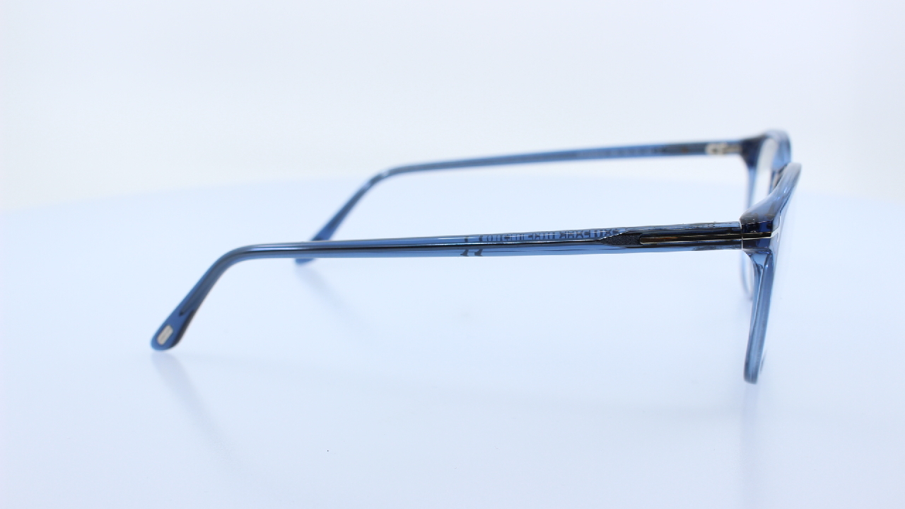 TOM FORD - KÉK - 5832-B