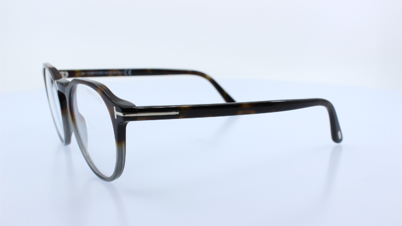 TOM FORD - BARNA - 5833-B