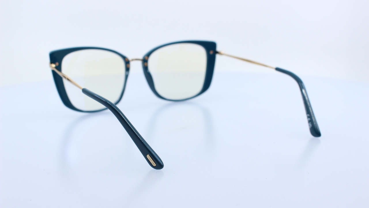 TOM FORD - KÉK - 5816-B