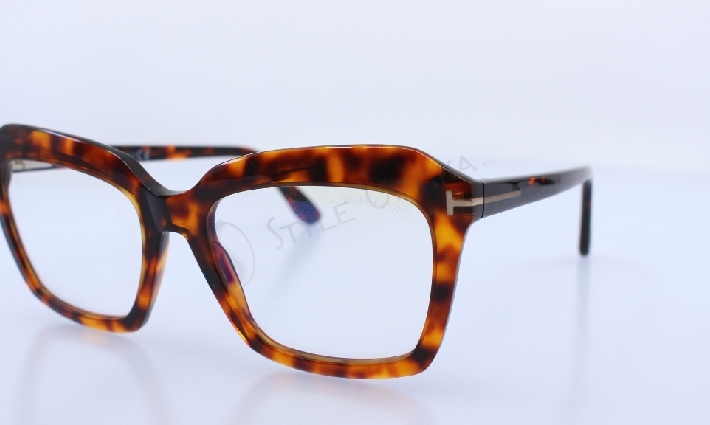 TOM FORD 5847-B