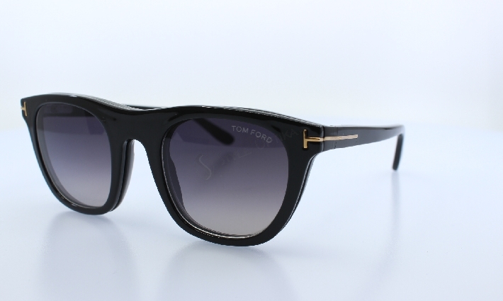 TOM FORD 5895-B