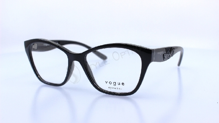 VOGUE - FEKETE - VO5628