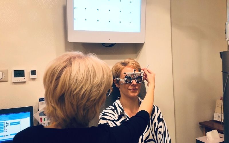 L&aacute;t&aacute;svizsg&aacute;lat