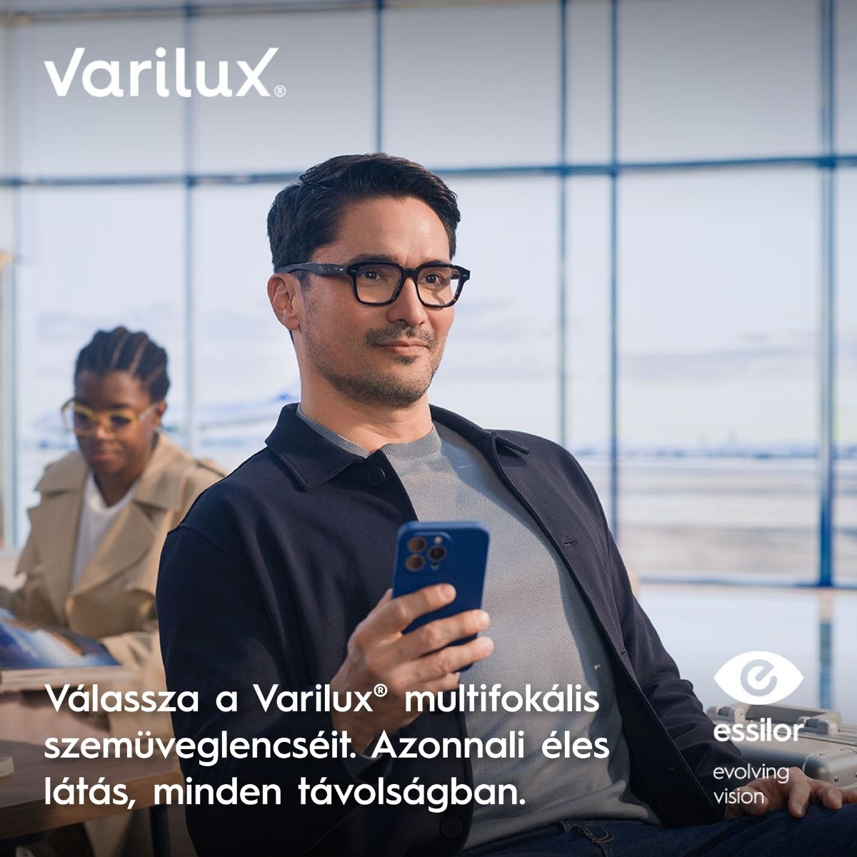 Varilux multifok&aacute;lis lencse